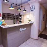 La Riva 3*
