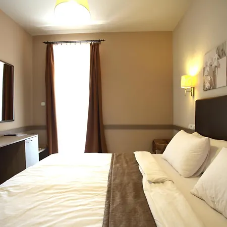 Hotel La Riva 3*