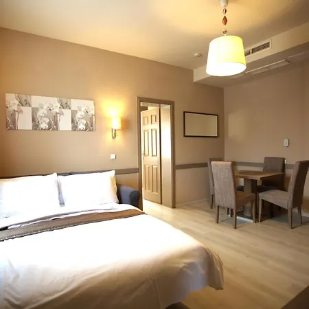 La Riva فندق شيوفوك