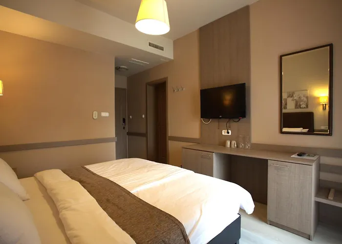 Отель La Riva 3*