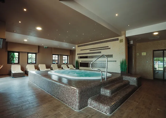 La Riva Hotel